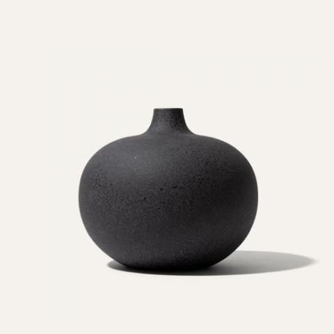 BARI vase