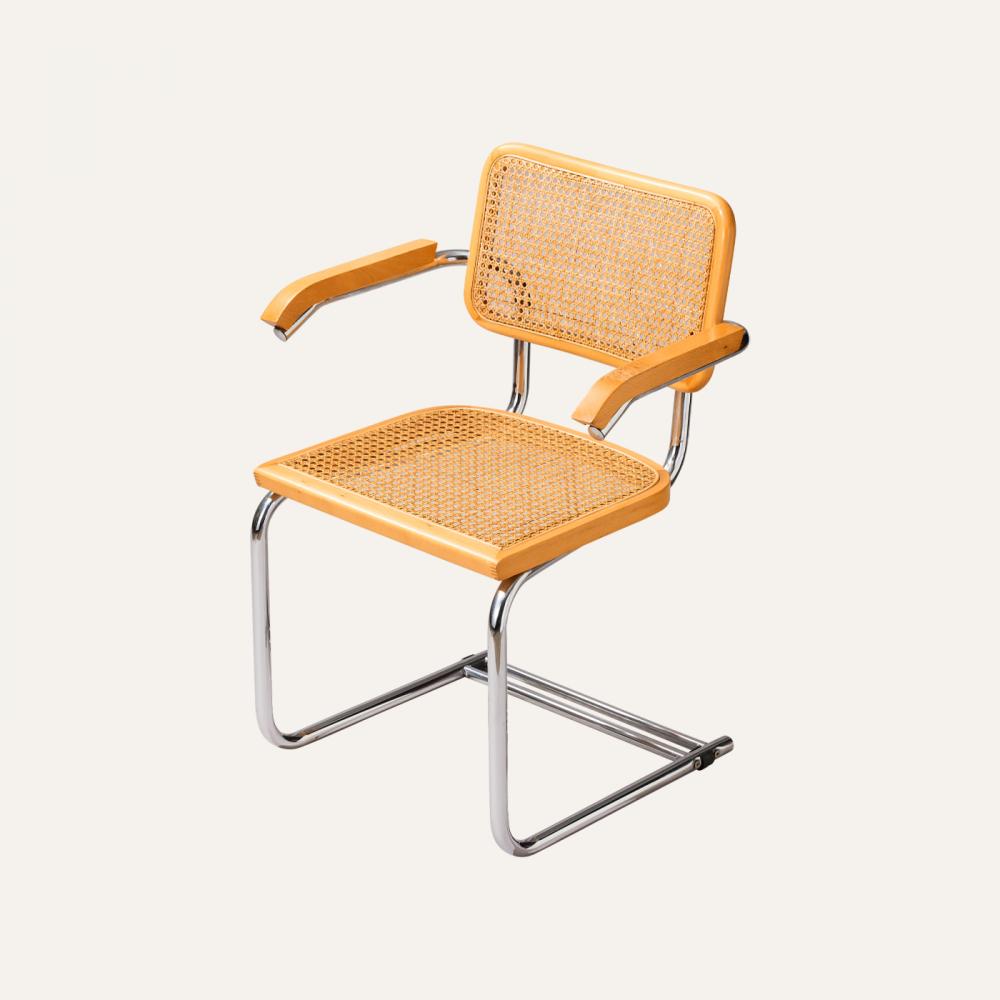 cesca chair with armrest