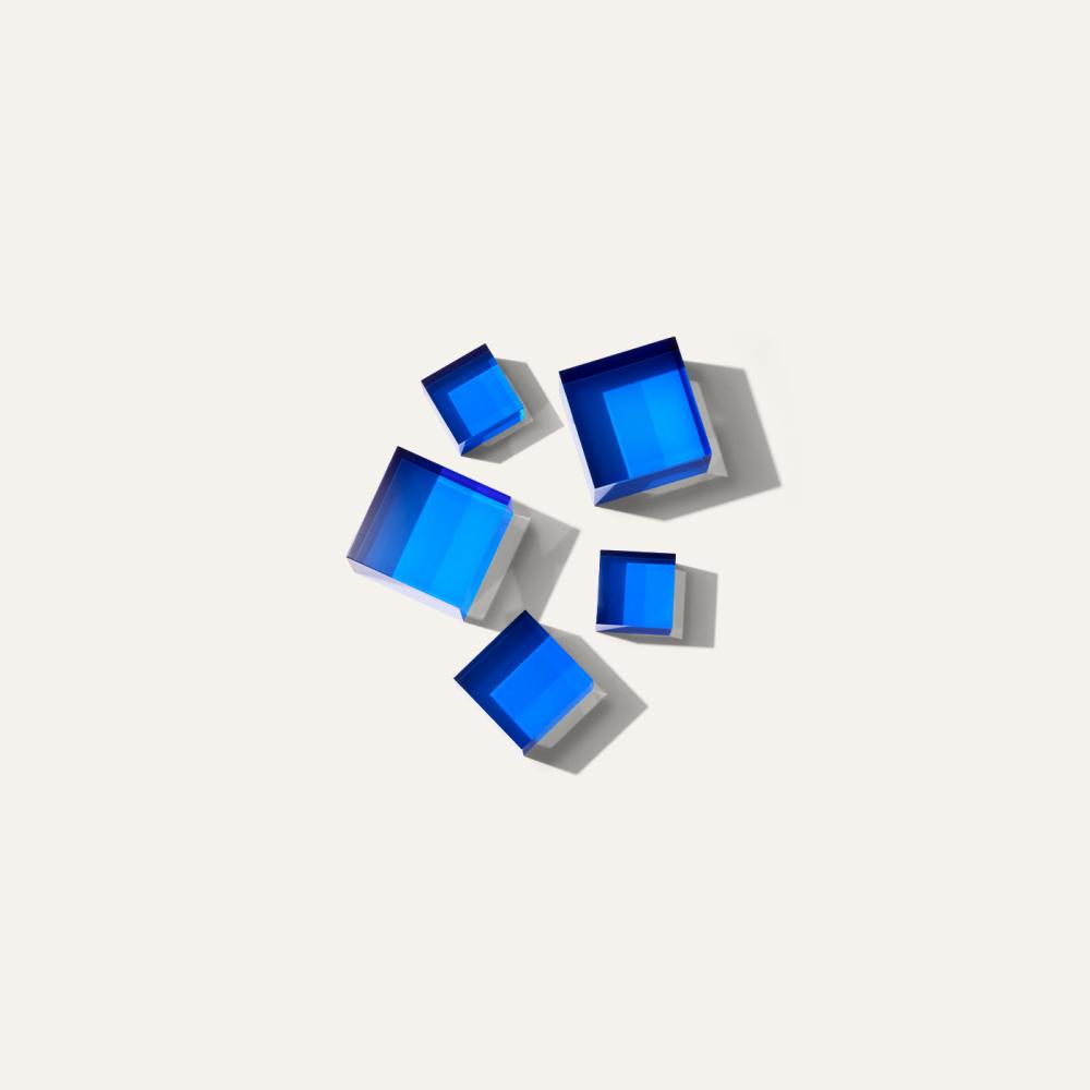 Acryl blue cube set