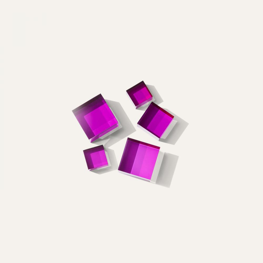Acryl purple cube set