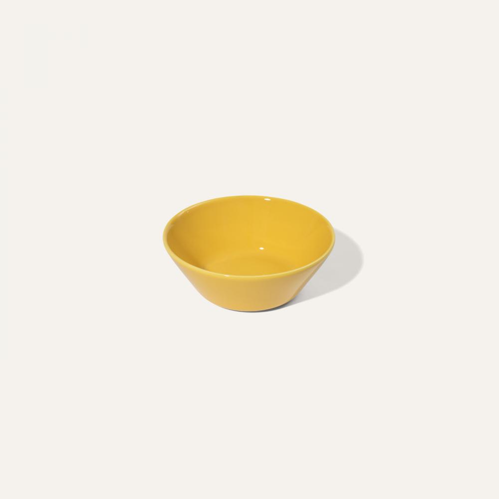 yellow bowl m