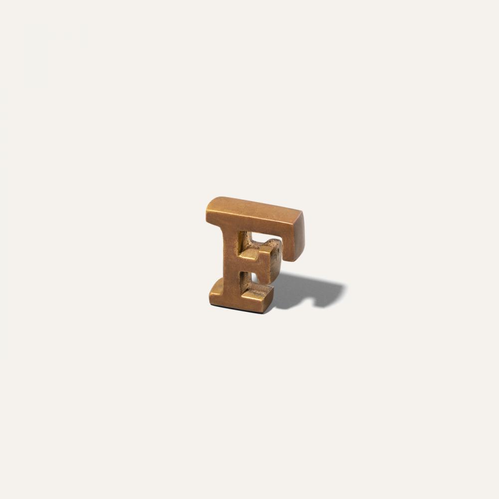 alphabet objet F