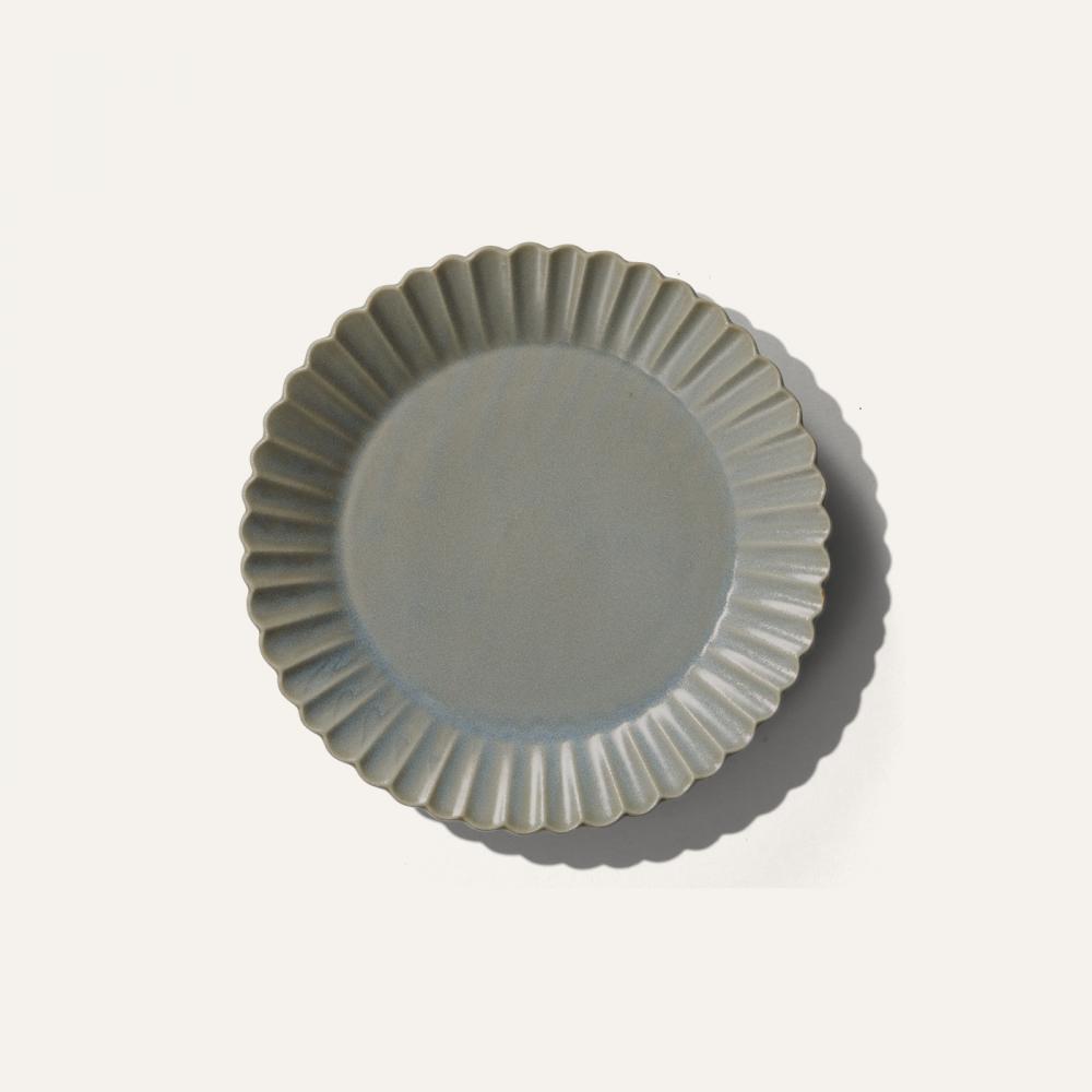 barbarie plate gray L