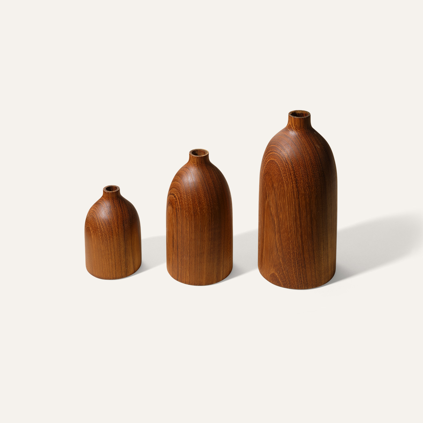 wood vase L