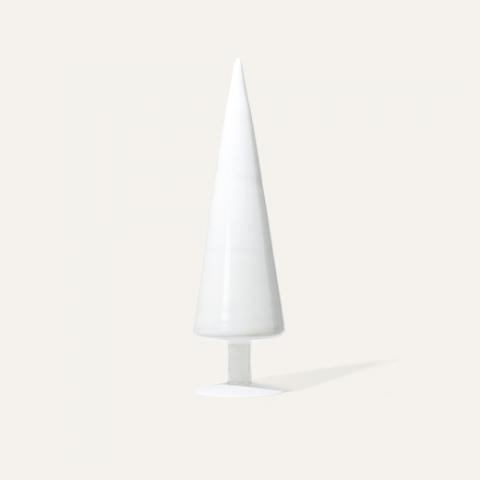 white tree M