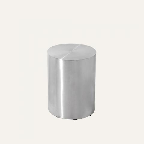 stainless circle table