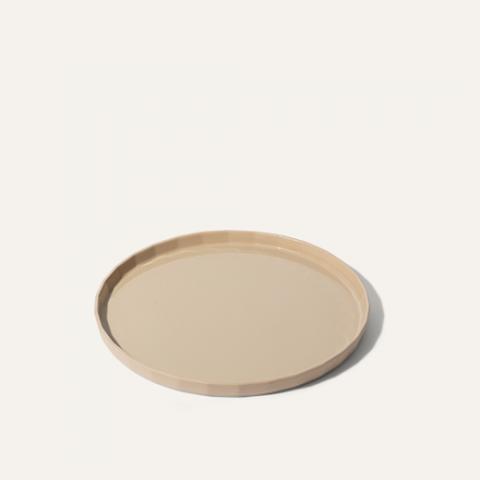 fade dinner plate