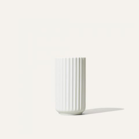 vase A