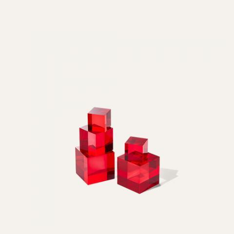 Acryl red cube set