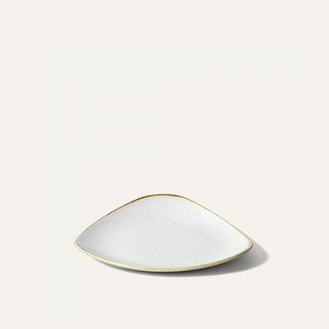 stonecast triangle plate