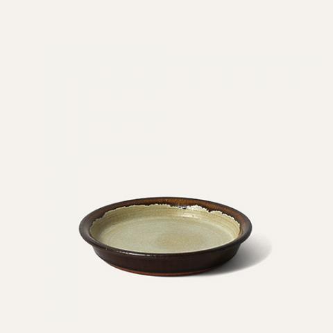 round plate M