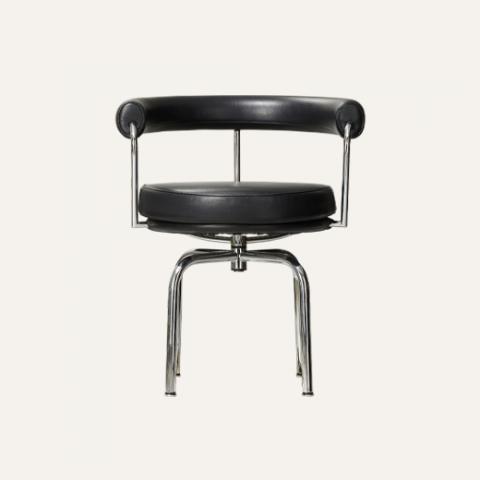LC7 Swivel chair