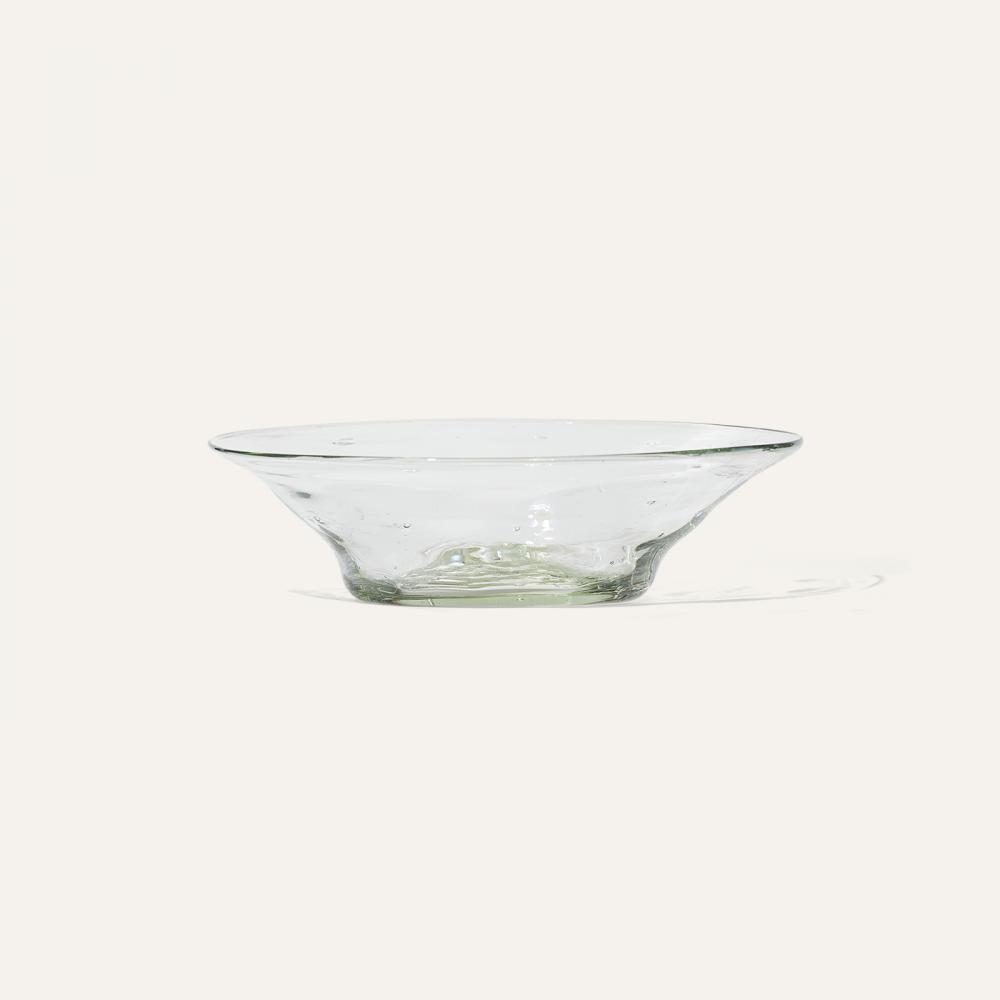 glass shallow bowl