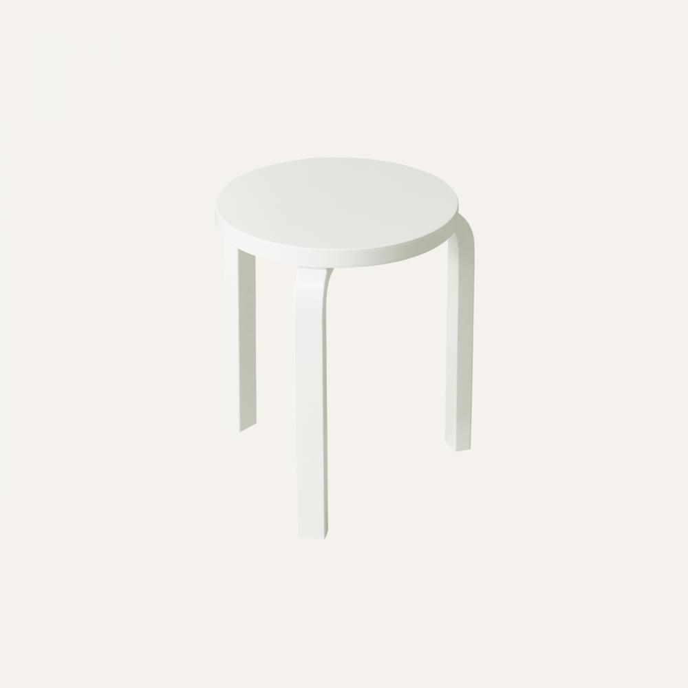 white stool A
