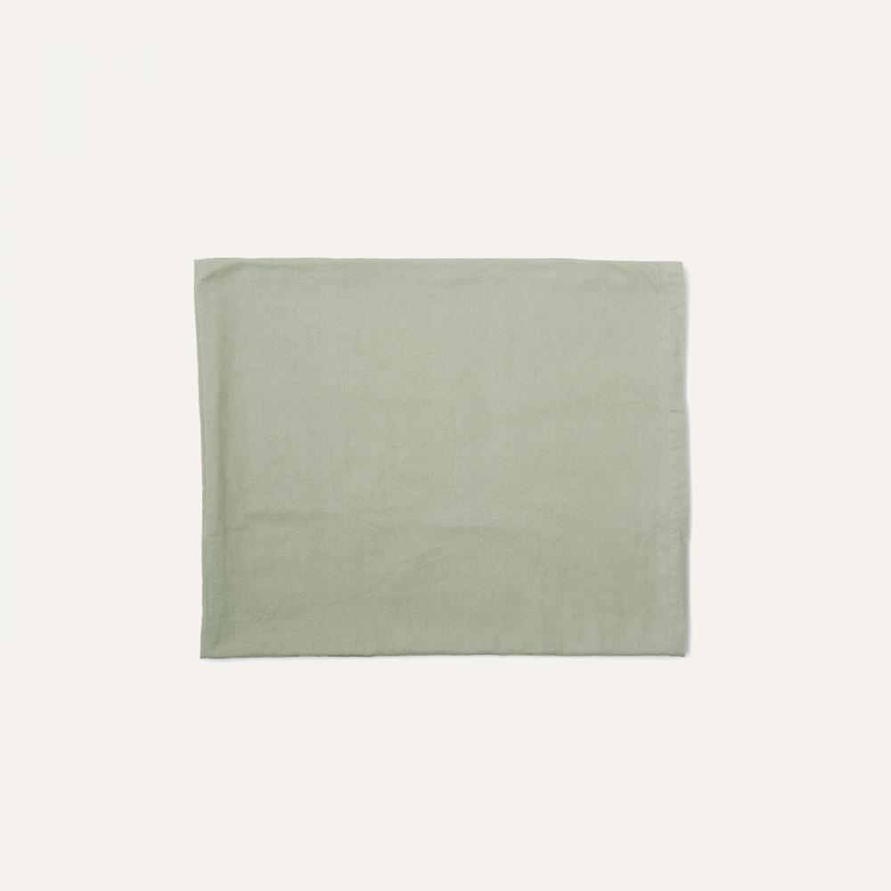 linen table cloth