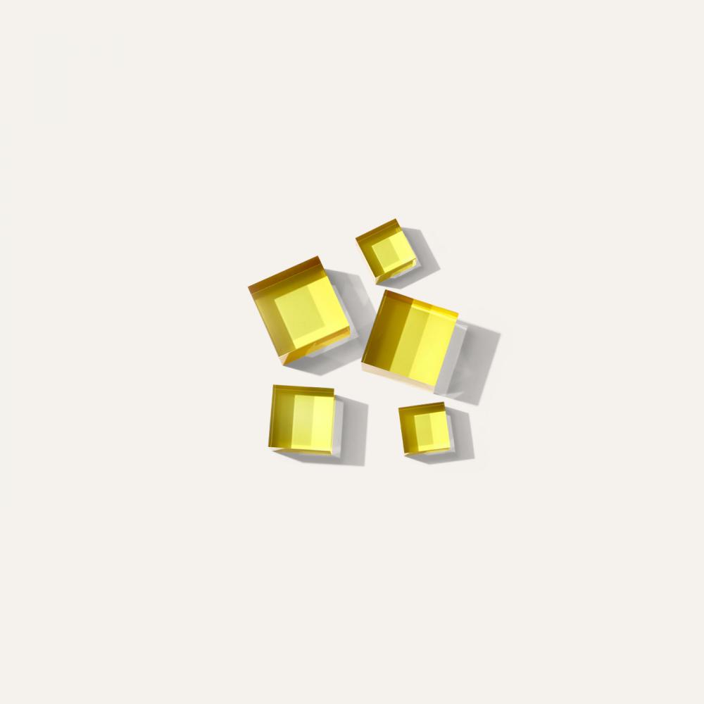 Acryl yellow cube set