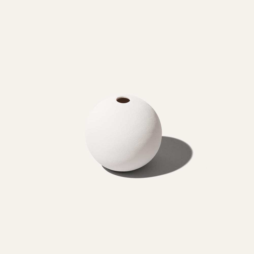 Sphere vase