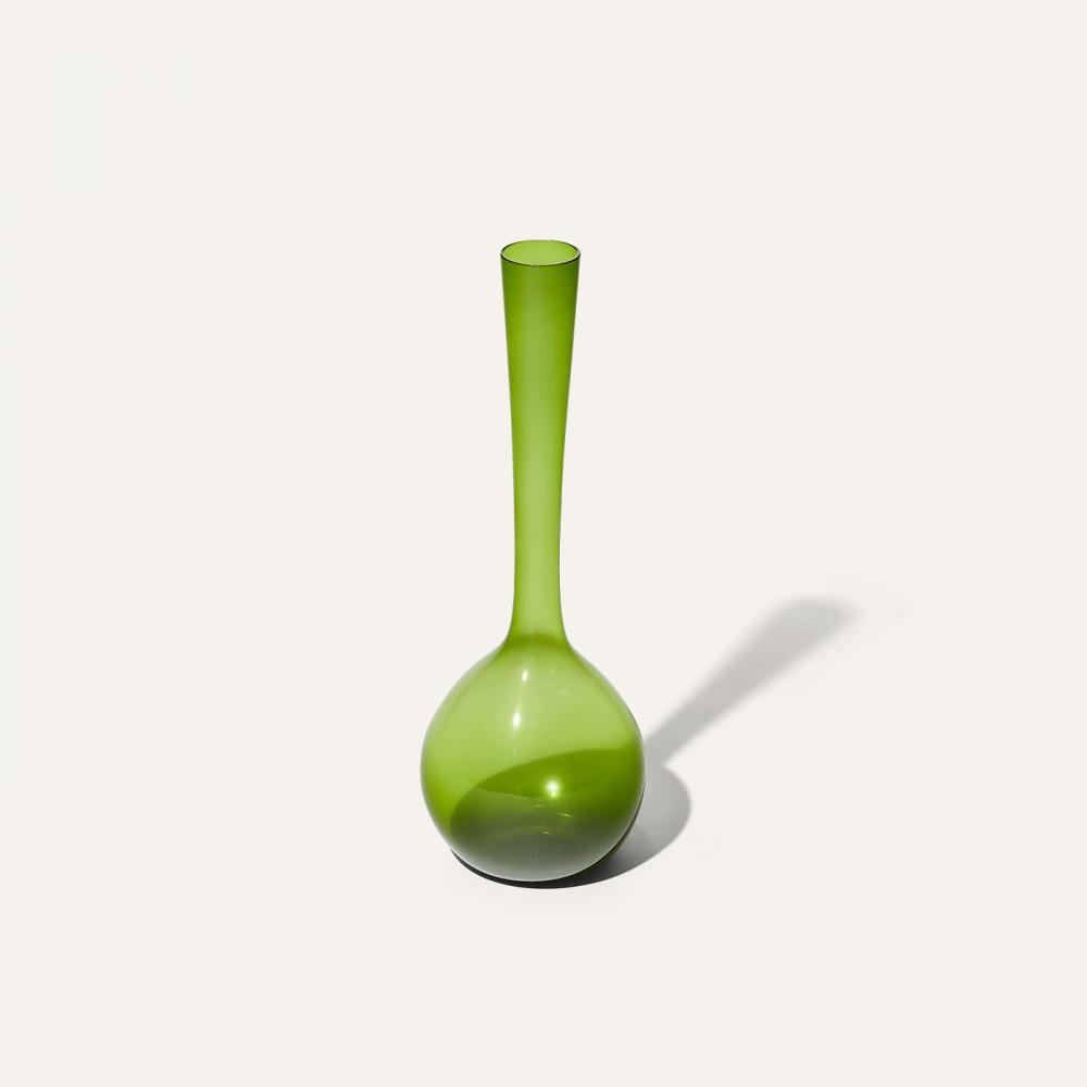 bulb vase green LL